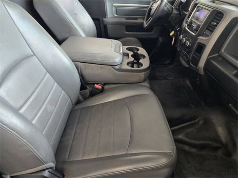 Used 2018 RAM 3500 Tradesman w/ Power & Remote Entry Group image 17