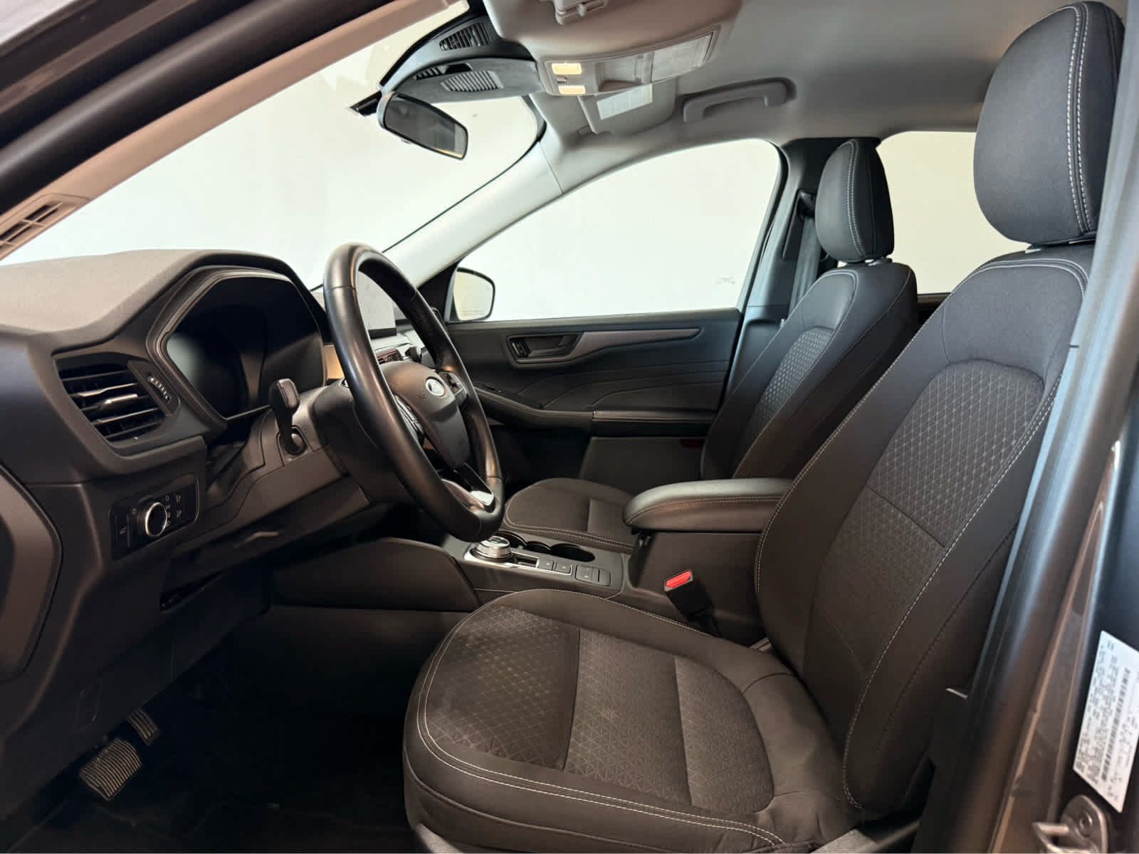 Used 2024 Ford Escape Active AWD/4WD image 13
