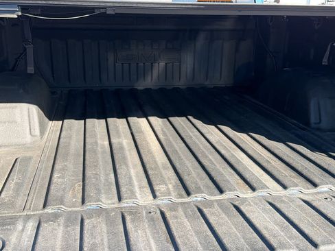 Used 2019 GMC Sierra 1500 SLT w/ SLT Premium Plus Package image 27