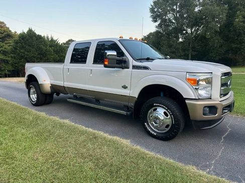 Used 2012 Ford F350 King Ranch w/ King Ranch w/Chrome Pkg AWD/4WD image 15