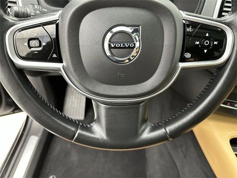 Certified 2022 Volvo XC90 T8 Inscription image 14