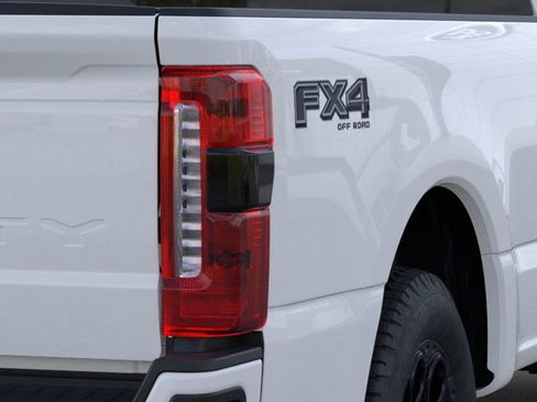 New 2026 Ford F350 Lariat w/ Black Appearance Package image 21