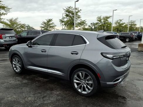 Used 2022 Buick Envision Avenir w/ Technology Package II AWD/4WD image 9