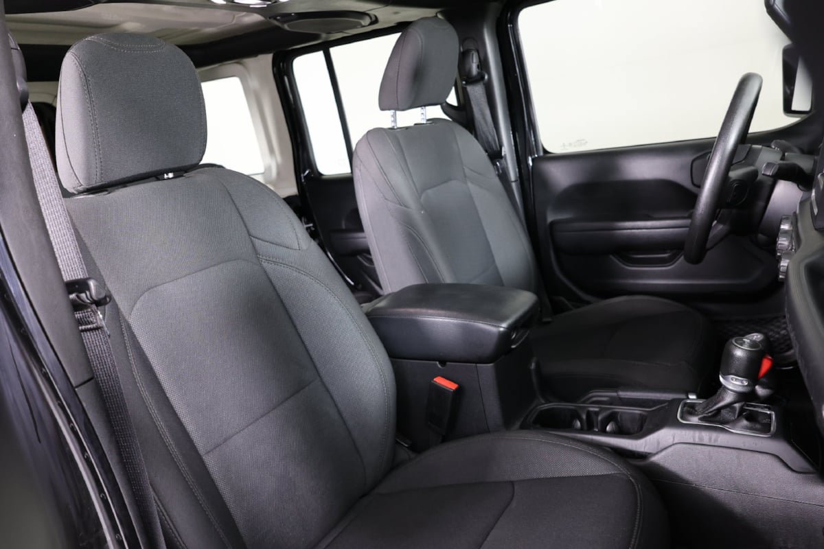 Used 2022 Jeep Wrangler Unlimited Sport AWD/4WD image 8