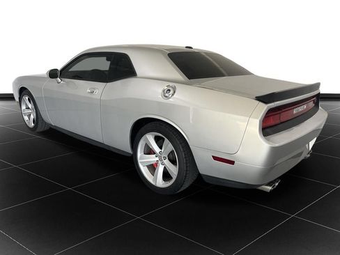 Used 2009 Dodge Challenger SRT8 w/ SRT Option Group II RWD image 3