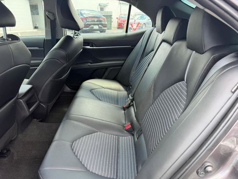 Used 2023 Toyota Camry SE FWD image 10