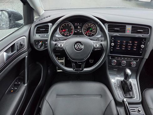 Used 2018 Volkswagen Golf Alltrack SE image 13