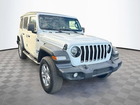 Used 2021 Jeep Wrangler Unlimited Sport image 4