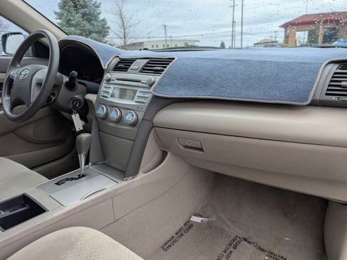 Used 2009 Toyota Camry image 22