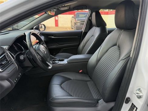 Used 2024 Toyota Camry SE image 24