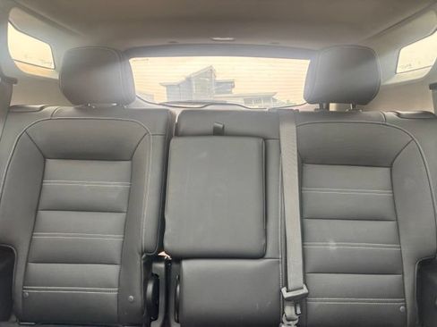 Used 2023 GMC Terrain Denali w/ Denali Premium Package AWD/4WD image 14
