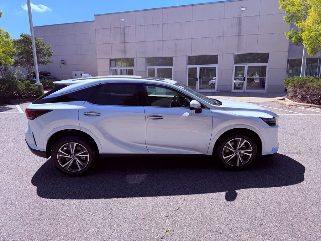 Certified 2024 Lexus RX 350 Premium w/ Accessory Package (K3) FWD image 9