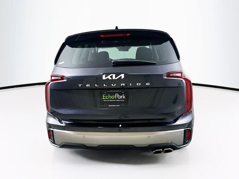 Used 2025 Kia Telluride S FWD image 7
