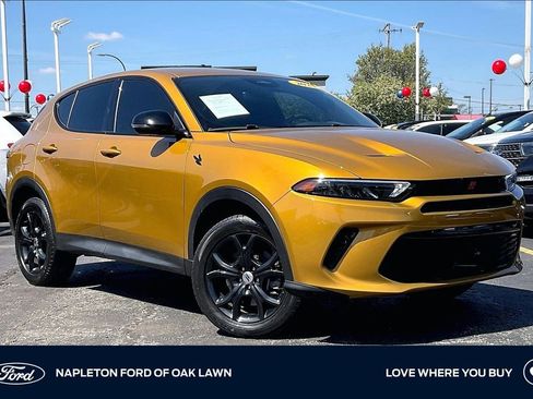 Used 2024 Dodge Hornet GT w/ GT Blacktop Package AWD/4WD image 1