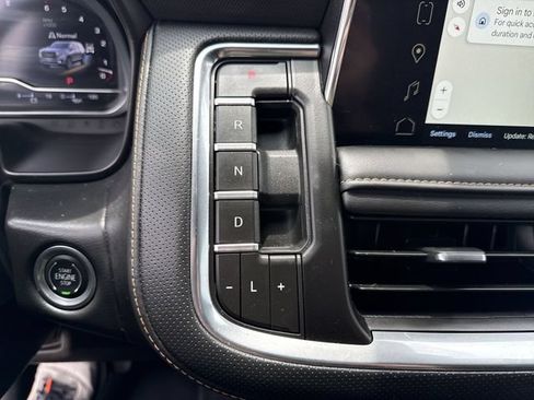 Used 2024 GMC Yukon AT4 w/ Technology Package AWD/4WD image 20