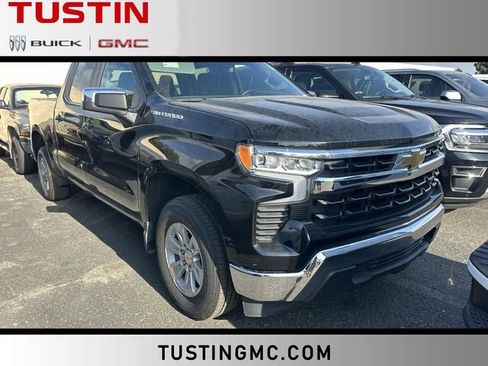 Used 2025 Chevrolet Silverado 1500 LT image 1