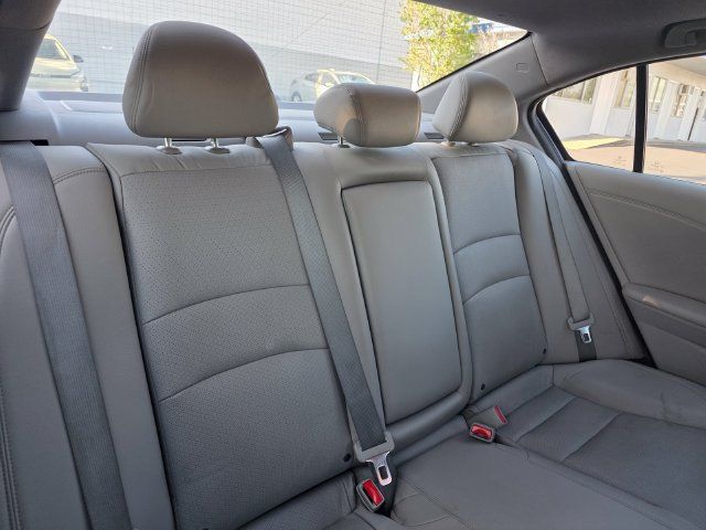 Used 2016 Honda Accord EX-L image 17