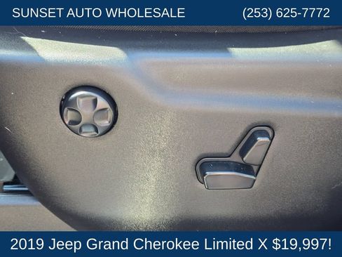 Used 2019 Jeep Grand Cherokee Limited X AWD/4WD image 26