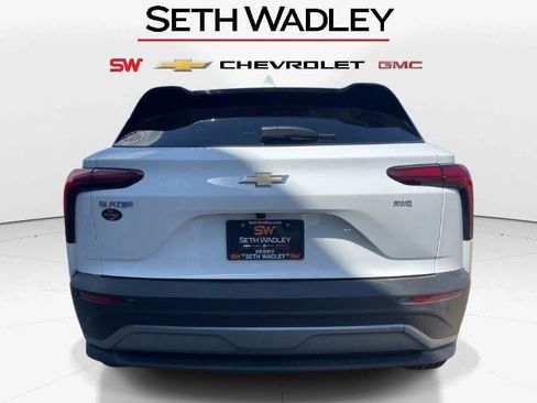 New 2025 Chevrolet Blazer EV LT w/ Super Cruise Package AWD/4WD image 4