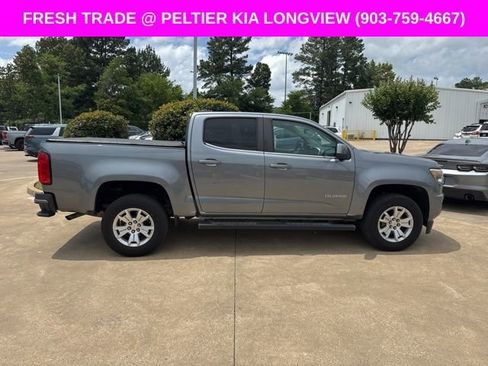 Used 2018 Chevrolet Colorado LT w/ LT Convenience Package RWD image 8