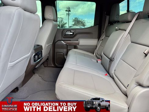 Used 2019 GMC Sierra 1500 SLT w/ SLT Premium Package image 21