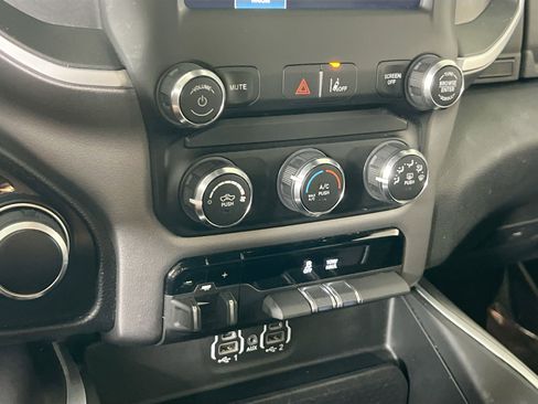 Used 2022 RAM 1500 Big Horn image 14