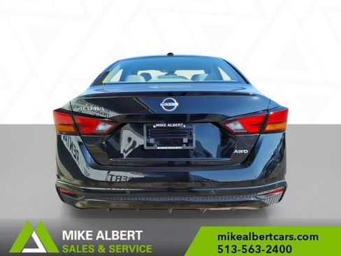 Used 2025 Nissan Altima 2.5 SV image 6