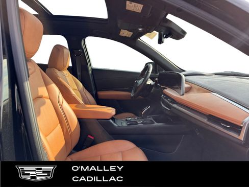 Certified 2024 Cadillac XT4 Sport image 14