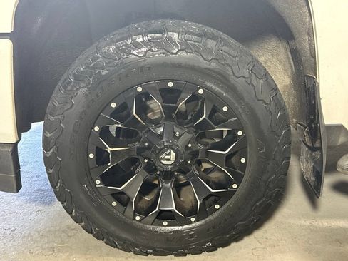 Used 2016 Chevrolet Silverado 1500 LT w/ All Star Edition AWD/4WD image 33