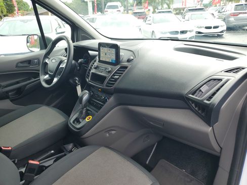Used 2020 Ford Transit Connect XL image 37