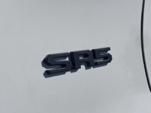 Used 2026 Toyota 4Runner SR5 AWD/4WD image 10