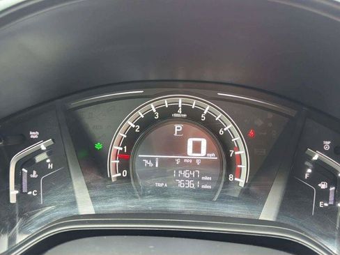 Used 2017 Honda CR-V LX image 24
