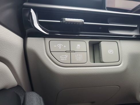 New 2026 Kia Sportage EX image 31