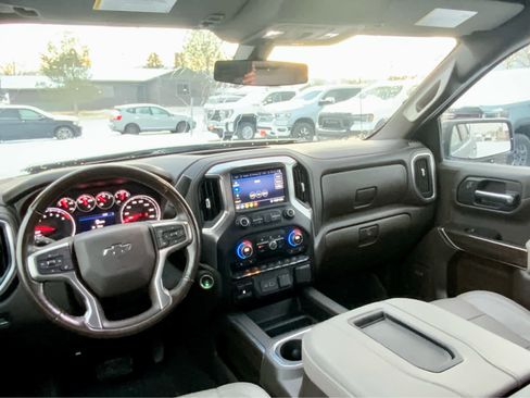 Used 2020 Chevrolet Silverado 1500 LT Trail Boss image 34