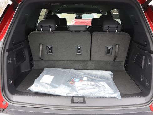 New 2026 Chevrolet Traverse LT image 26