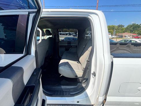 Used 2022 Ford F250 XL w/ Power Equipment Group AWD/4WD image 50