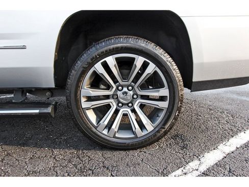 Used 2019 GMC Yukon Denali w/ Denali Ultimate Package image 33