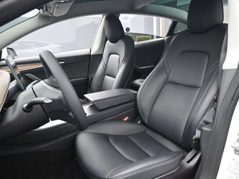 Used 2023 Tesla Model 3 Standard Range RWD image 15