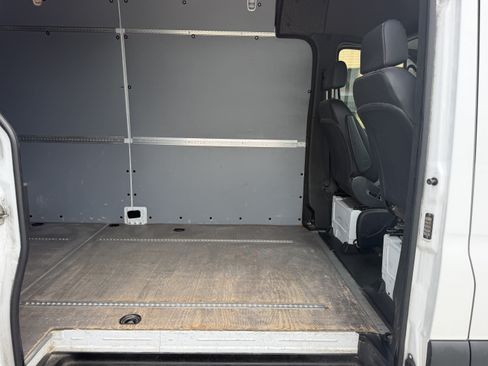 Used 2021 Mercedes-Benz Sprinter 2500 image 21