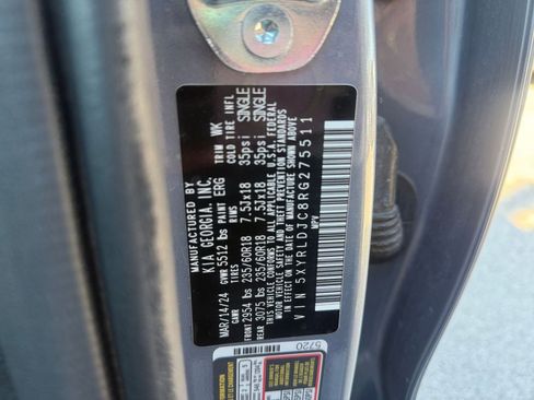 Used 2024 Kia Sorento S image 28