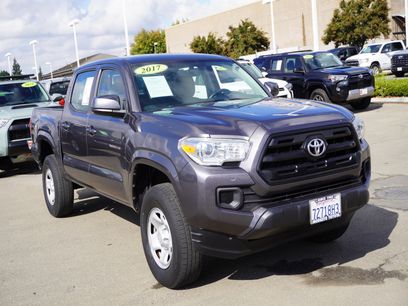 Used 2017 Toyota Tacoma SR