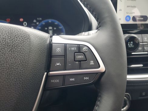 Certified 2025 Toyota Grand Highlander FWD image 25