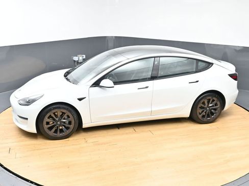 Used 2023 Tesla Model 3 Standard Range RWD image 51