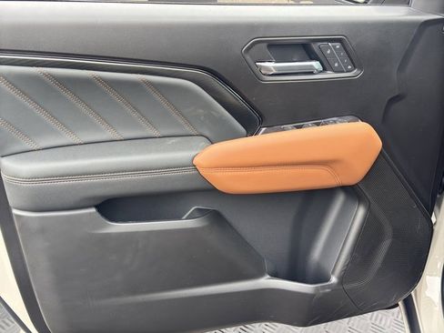 New 2026 GMC Canyon AT4 w/ Technology Plus Package image 13