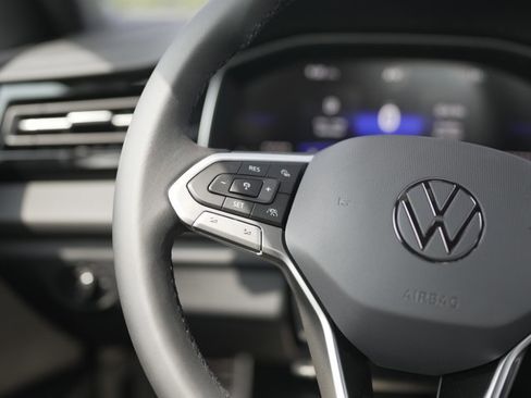 New 2025 Volkswagen Jetta Sport FWD image 19