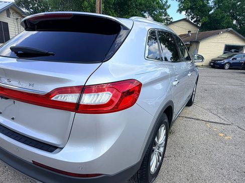Used 2016 Lincoln MKX Select w/ Select Plus Package FWD image 8