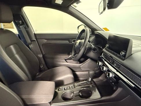 Used 2025 Honda Civic Sport image 43
