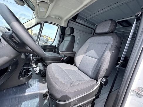 New 2025 RAM ProMaster 3500 w/ Quick Order Package 22G SLT FWD image 16