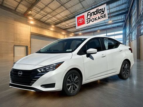 Used 2025 Nissan Versa SV FWD image 1