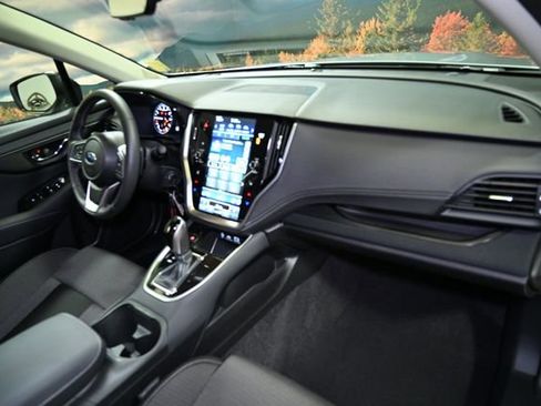 Used 2025 Subaru Outback Premium w/ Popular Package #1A image 62